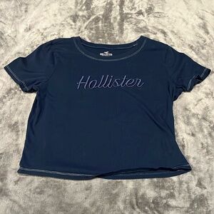 Hollister cropped tee